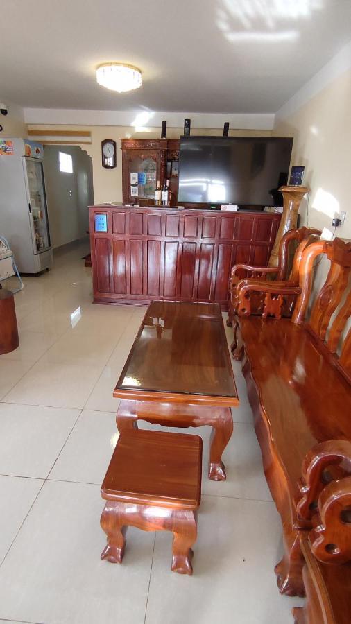 Monica Guesthouse Kampot Bagian luar foto