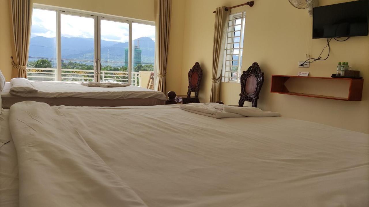 Monica Guesthouse Kampot Bagian luar foto